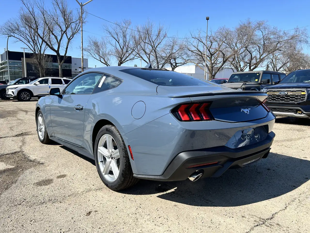 Ford Mustang снимка Ford Mustang