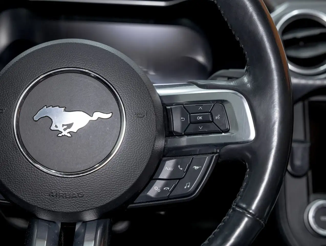 Ford Mustang снимка Ford Mustang