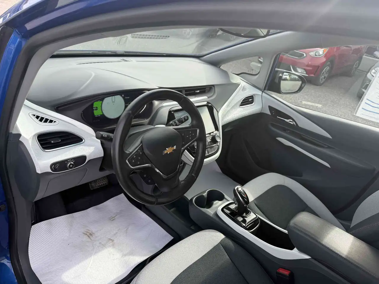 Chevrolet Bolt снимка Chevrolet Bolt