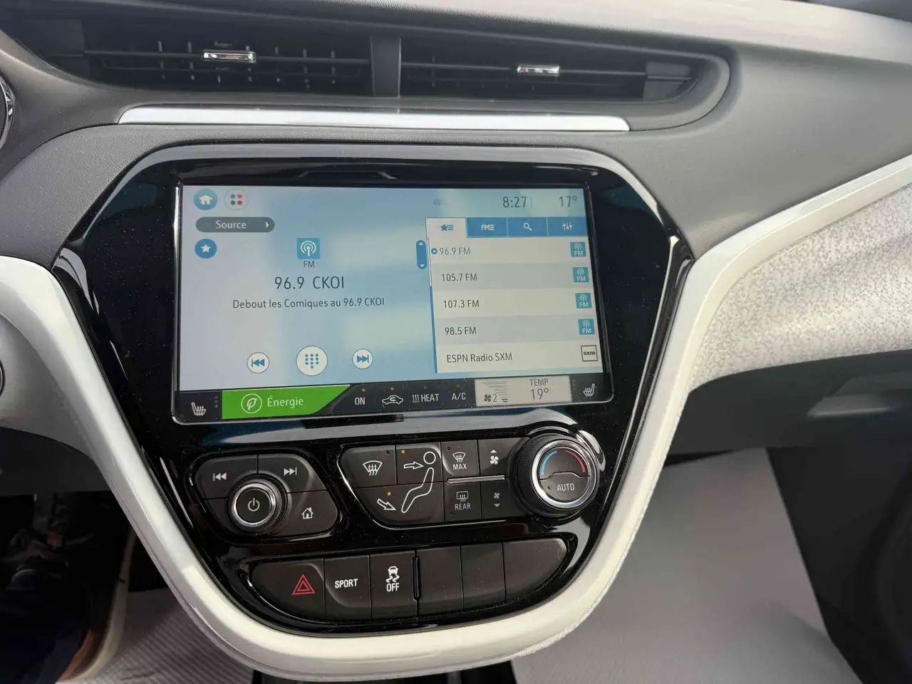 Chevrolet Bolt снимка Chevrolet Bolt