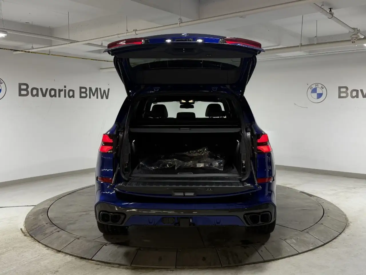BMW X5 снимка BMW X5