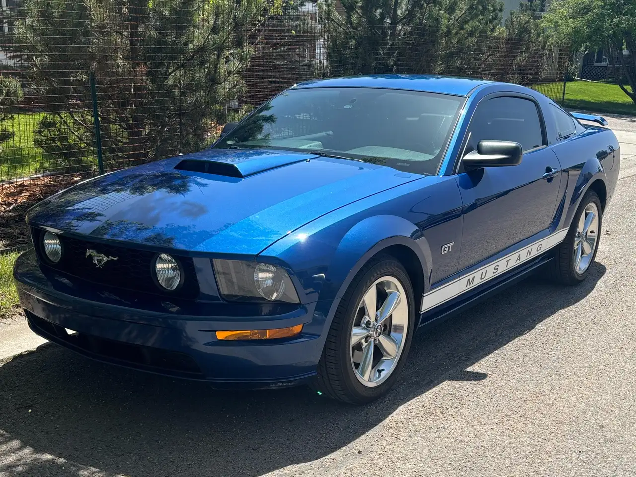 Ford Mustang снимка Ford Mustang