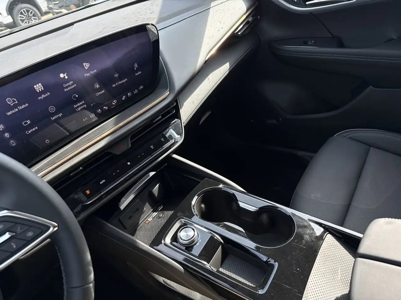 Buick Envision fotografie Buick Envision