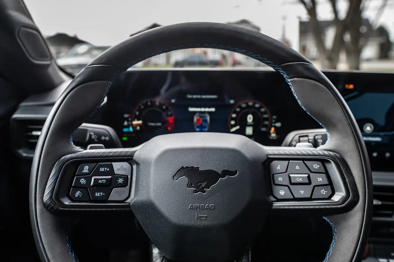 Ford Mustang снимка Ford Mustang