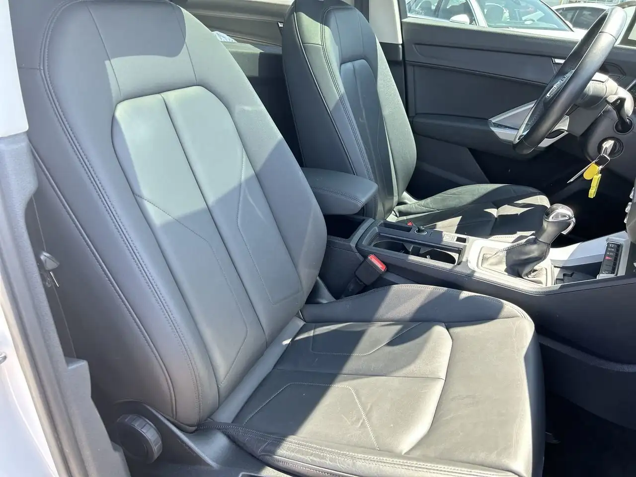 Audi Q3 снимка Audi Q3