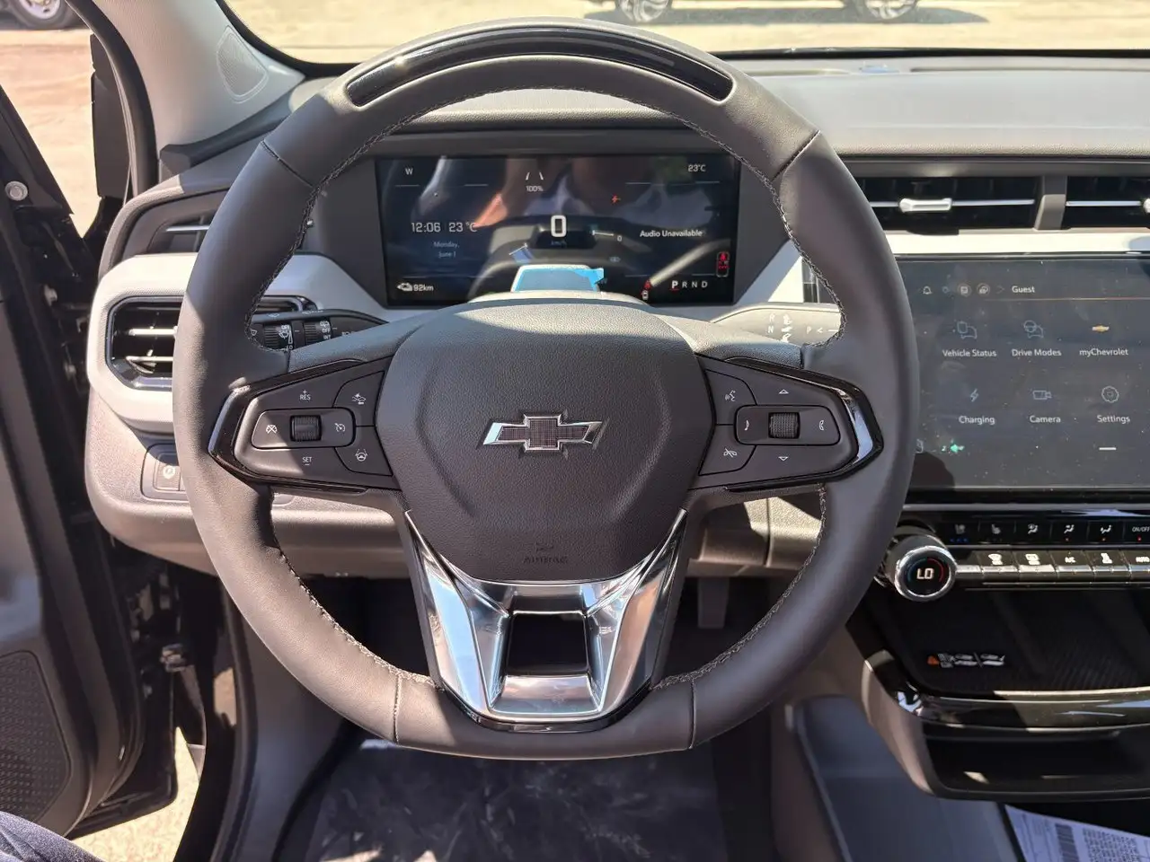 Chevrolet Bolt снимка Chevrolet Bolt