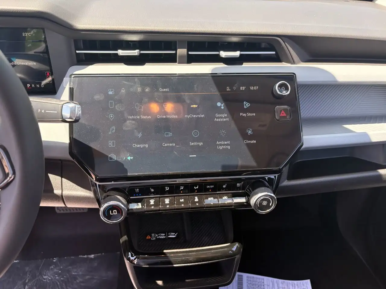 Chevrolet Bolt снимка Chevrolet Bolt