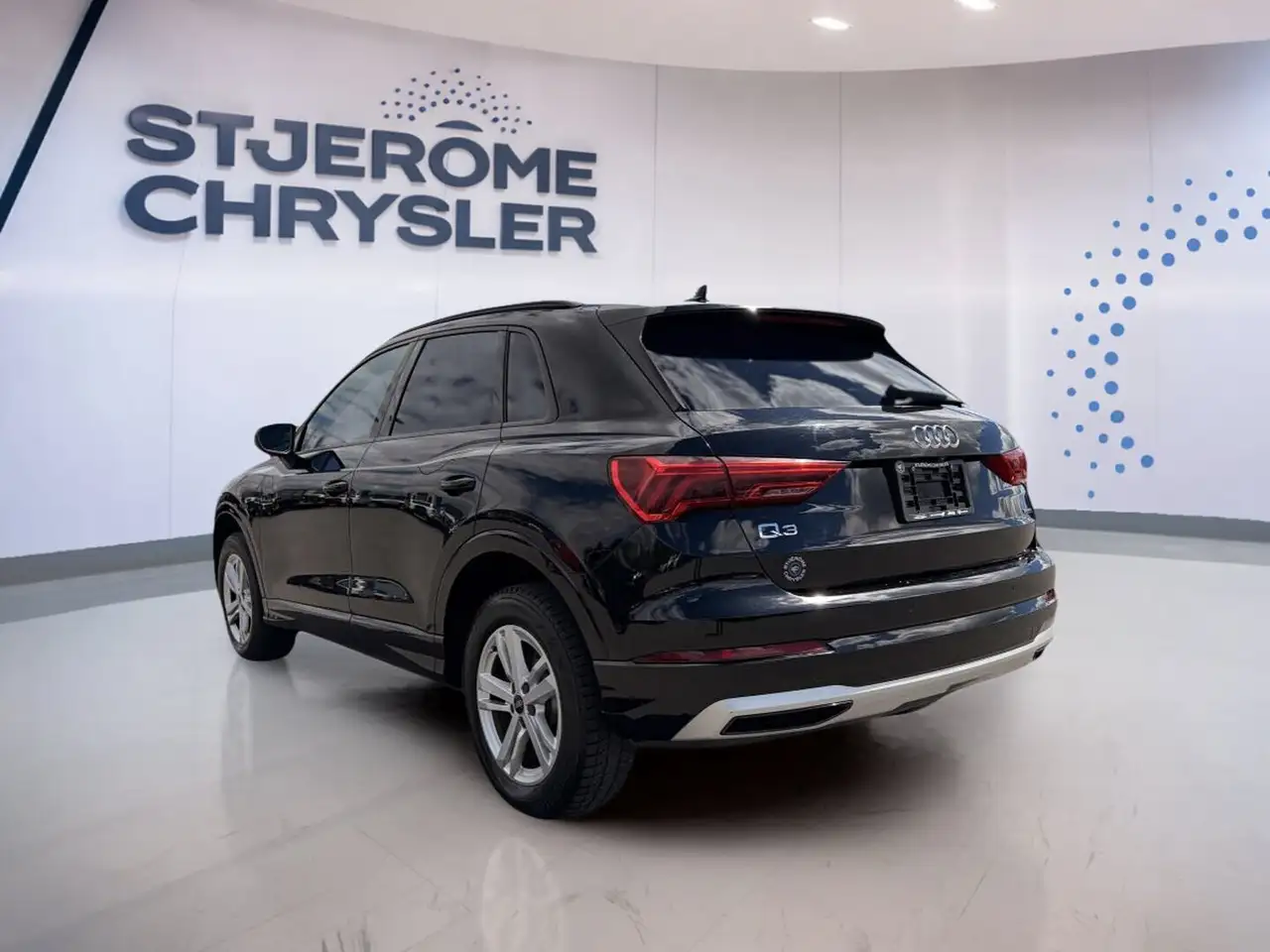 Audi Q3 снимка Audi Q3