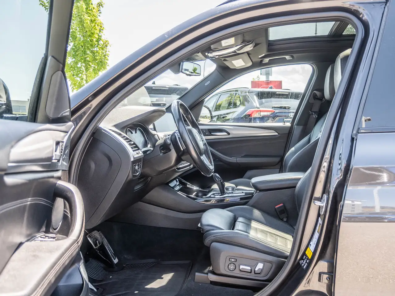 BMW X3 снимка BMW X3