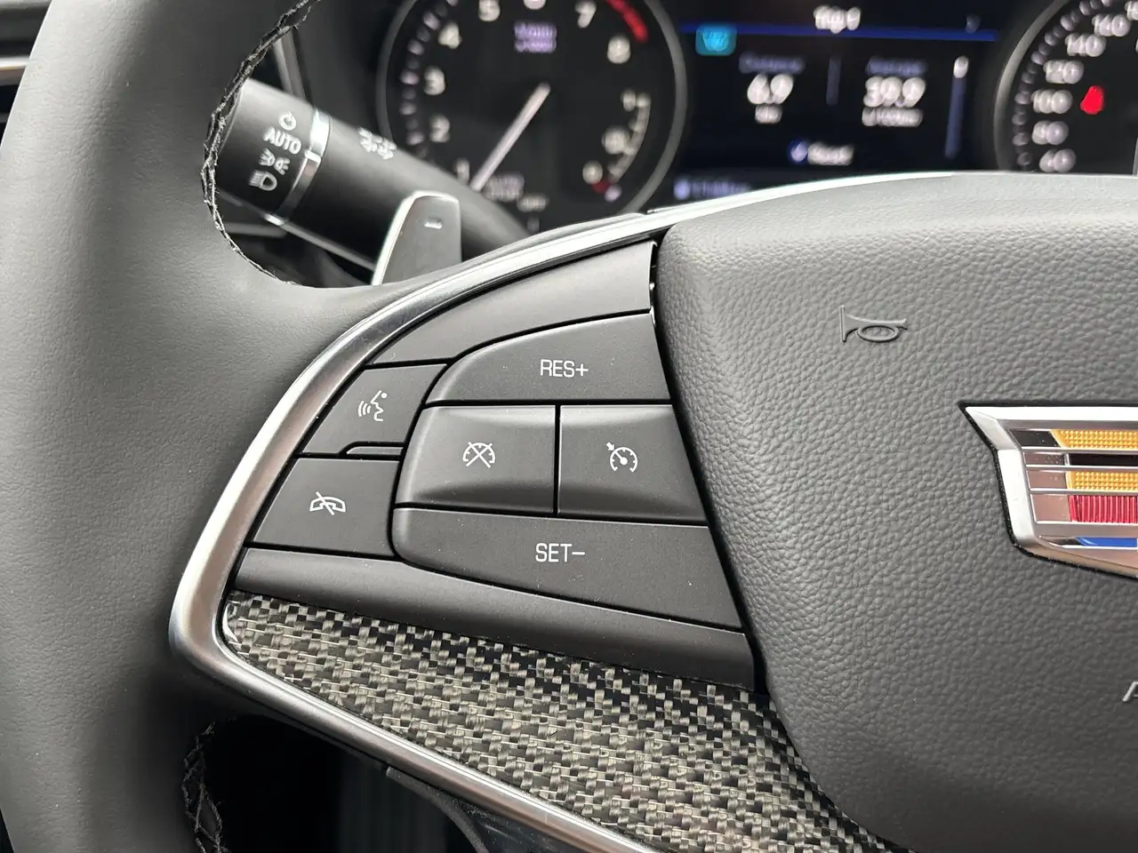 Cadillac XT5 снимка Cadillac XT5