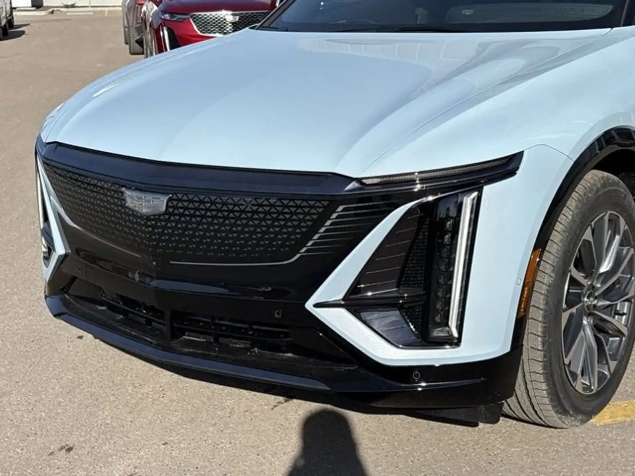 Cadillac Lyriq снимка Cadillac Lyriq