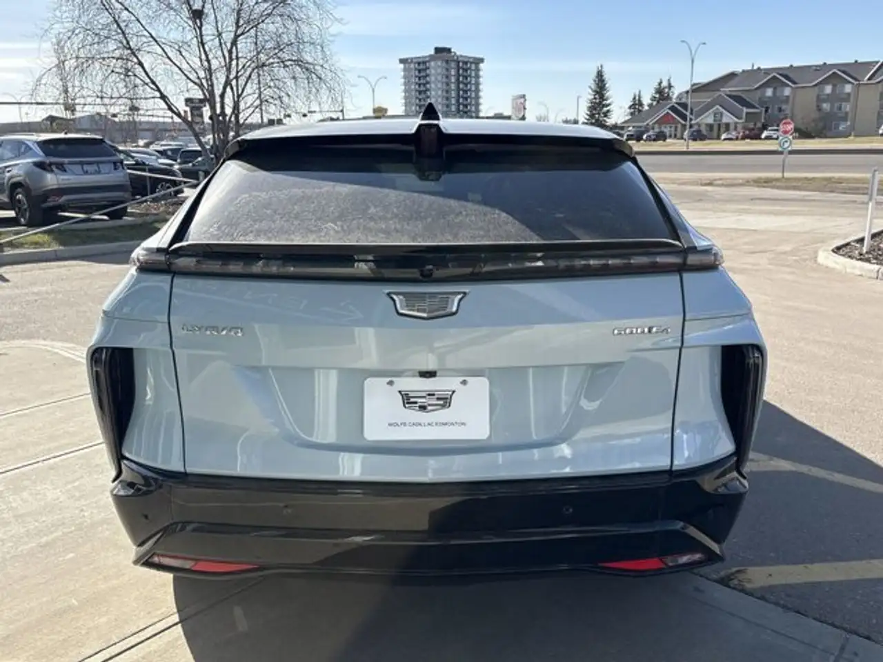 Cadillac Lyriq снимка Cadillac Lyriq