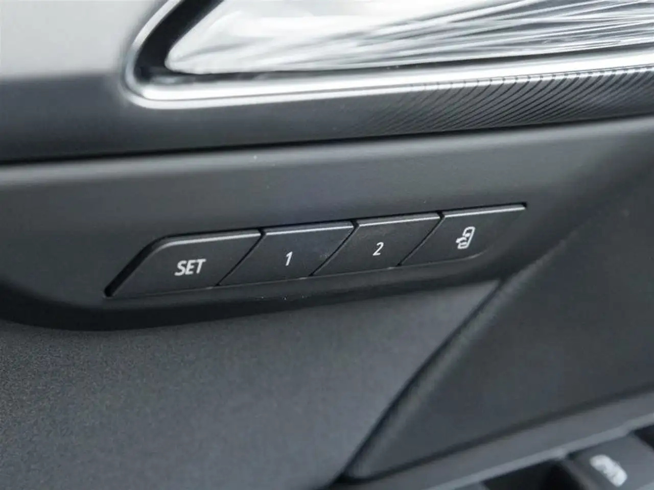 Buick Envision снимка Buick Envision