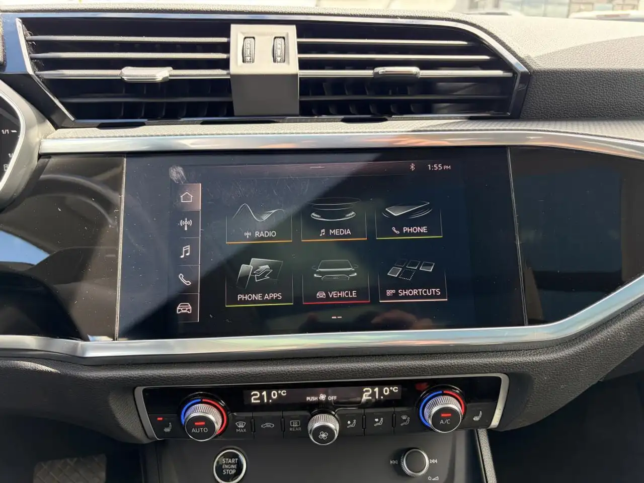 Audi Q3 снимка Audi Q3
