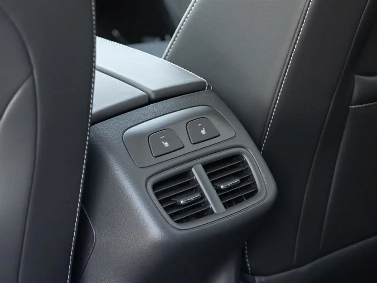 Buick Envision снимка Buick Envision