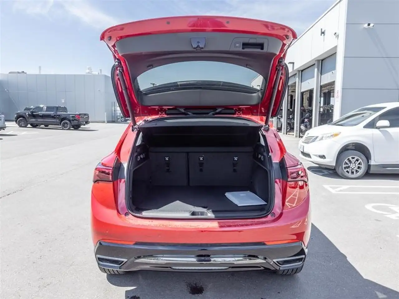 Buick Envision снимка Buick Envision