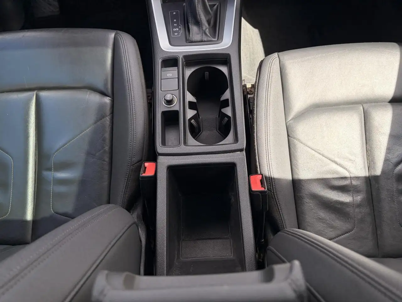 Audi Q3 снимка Audi Q3