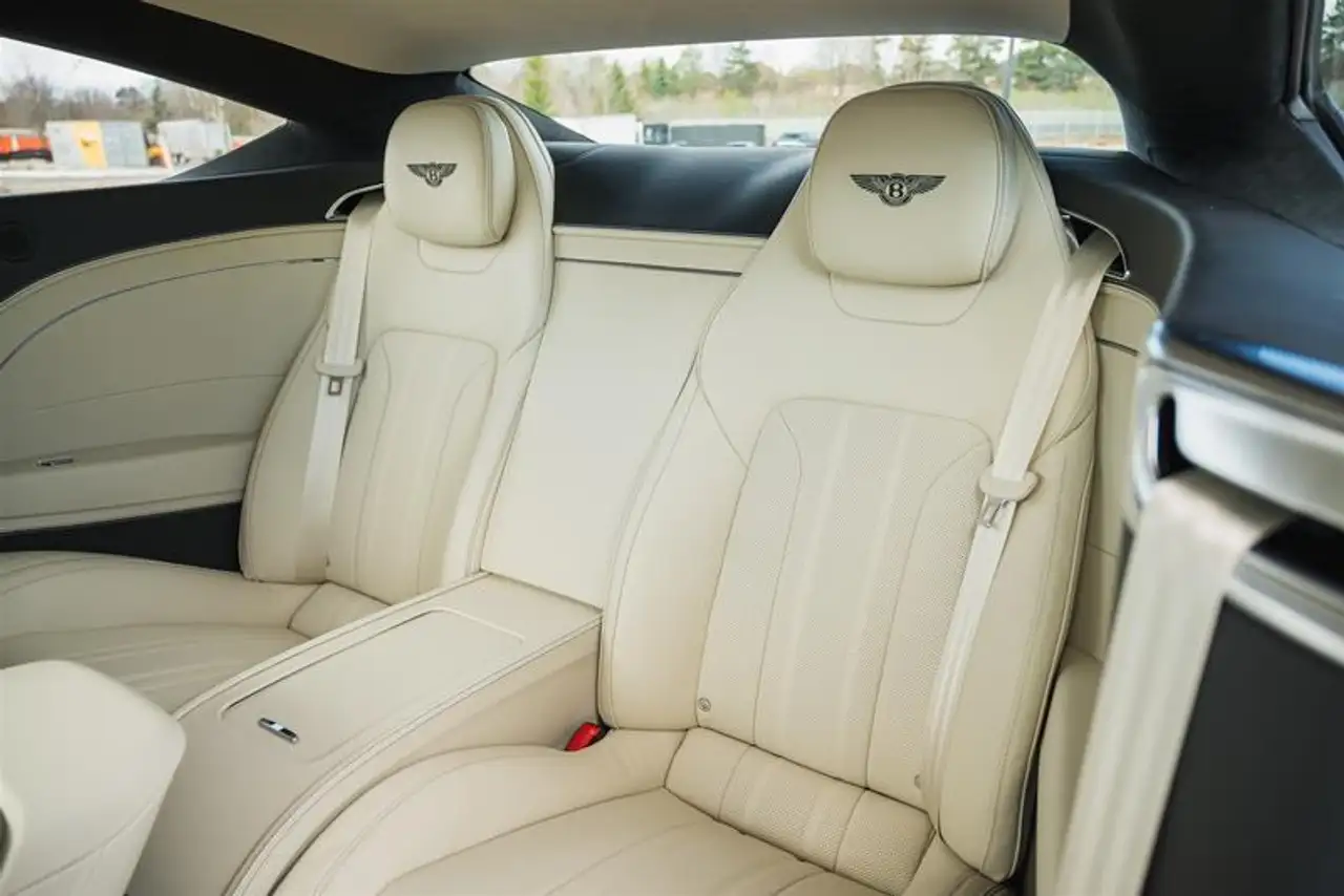 Bentley Continental GT photo Bentley Continental GT