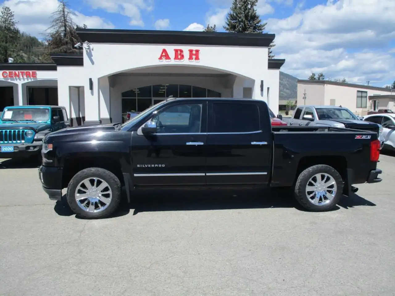 Chevrolet Silverado 1500 снимка Chevrolet Silverado 1500