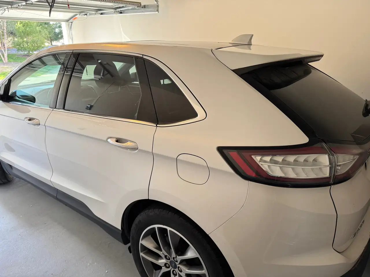 2016 Ford Edge