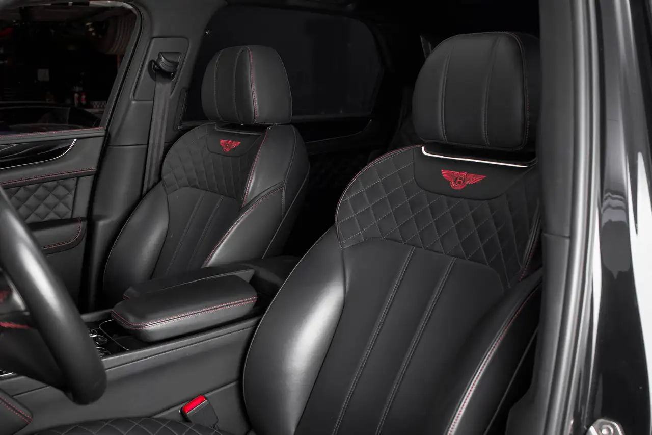 Bentley Bentayga fotografie Bentley Bentayga
