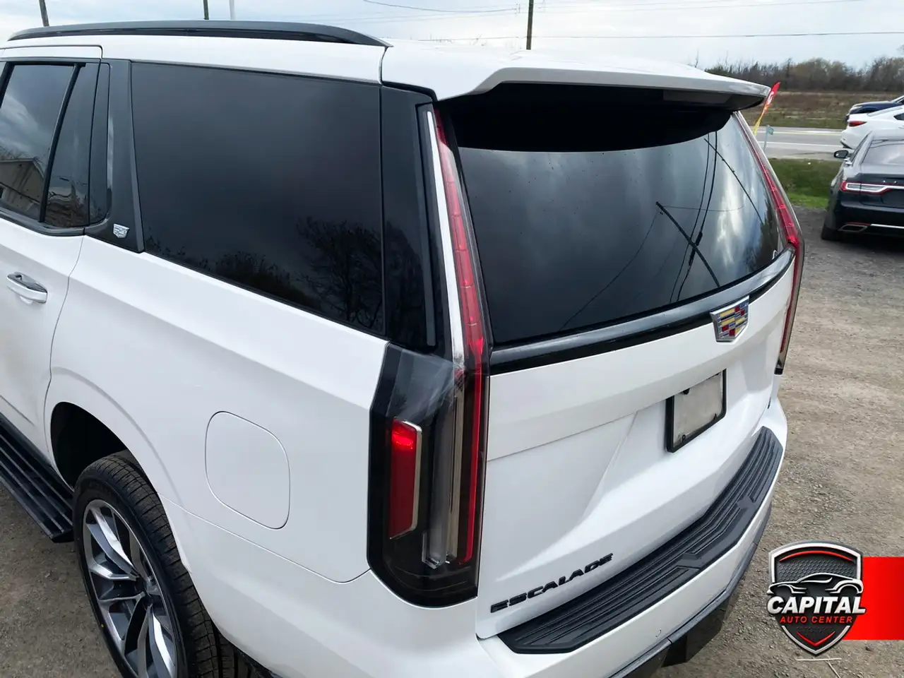 Cadillac Escalade снимка Cadillac Escalade