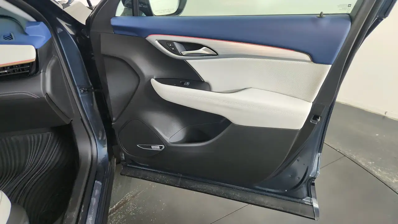 Buick Envision снимка Buick Envision