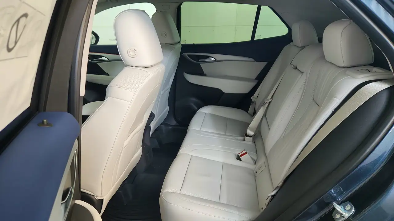 Buick Envision снимка Buick Envision