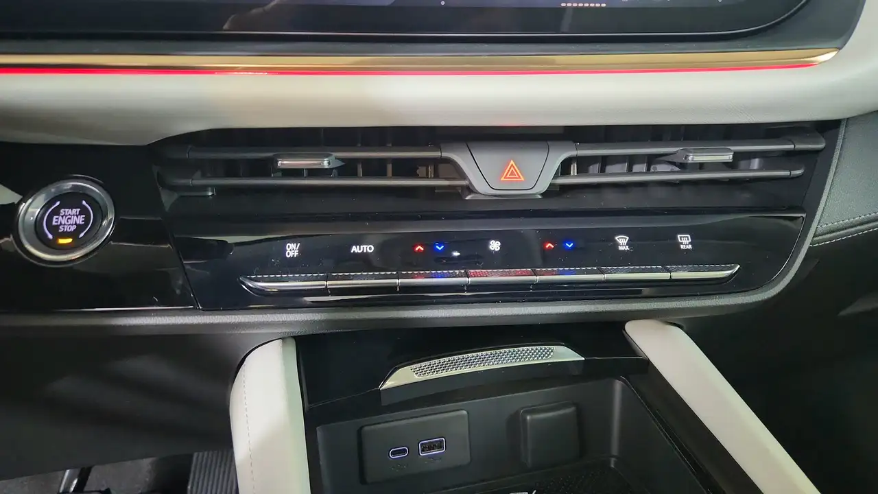 Buick Envision снимка Buick Envision