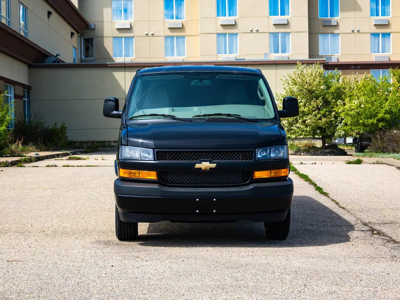 Chevrolet Express 3500 снимка Chevrolet Express 3500