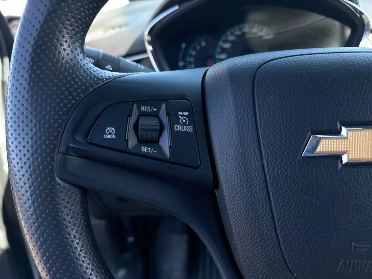 Chevrolet Trax снимка Chevrolet Trax