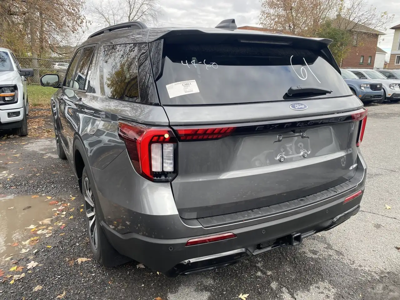 Ford Explorer снимка Ford Explorer