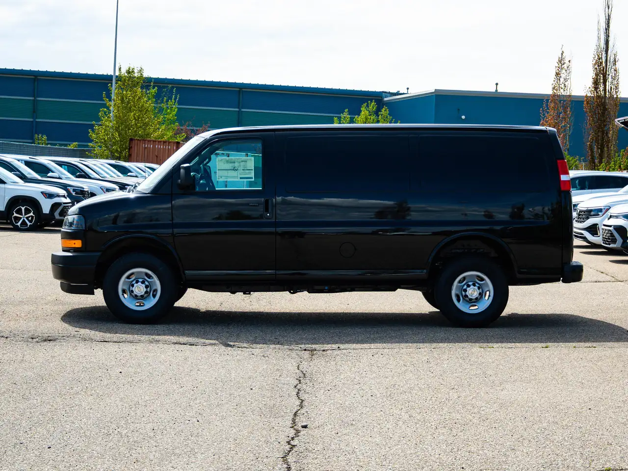 Chevrolet Express 3500 снимка Chevrolet Express 3500