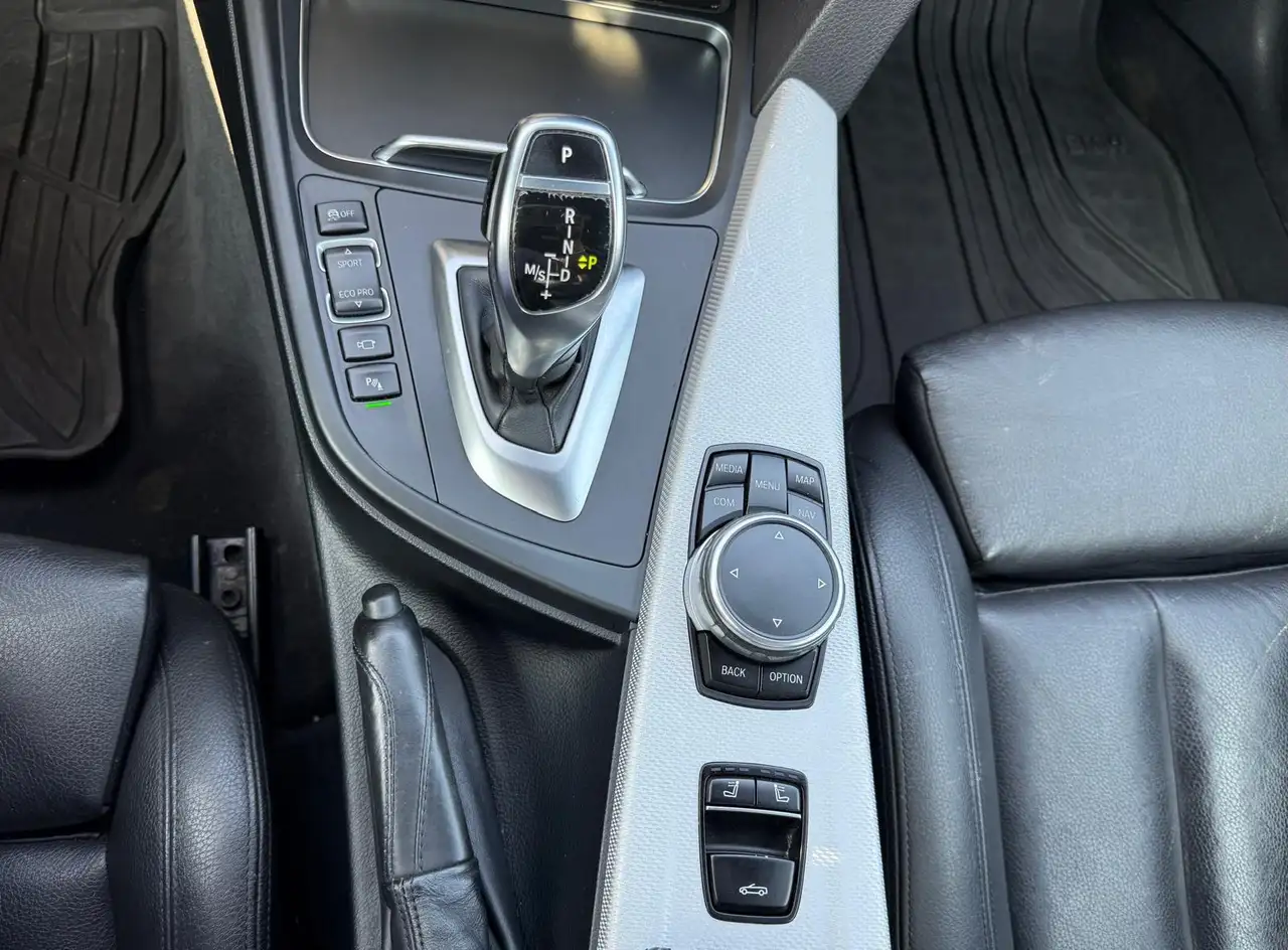 BMW 4 Series photo BMW 4 Series