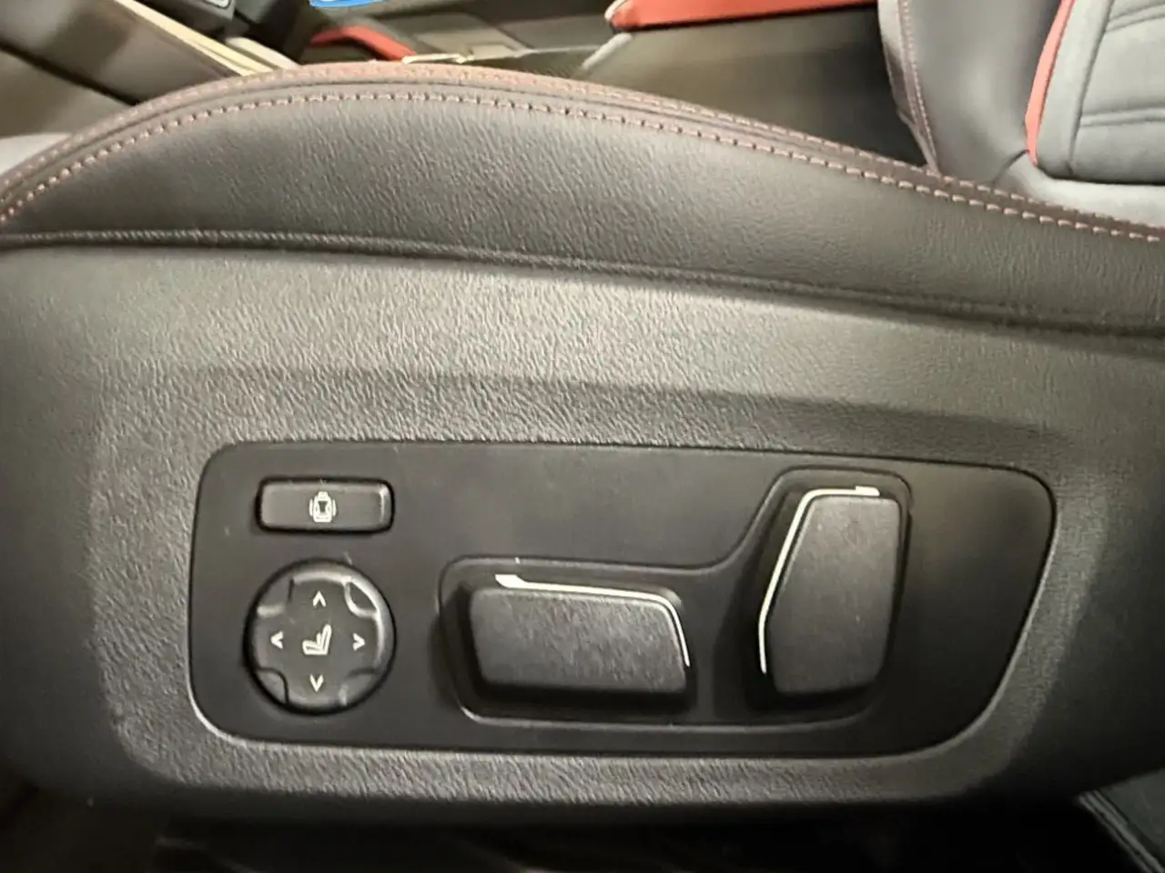 BMW 4 Series photo BMW 4 Series