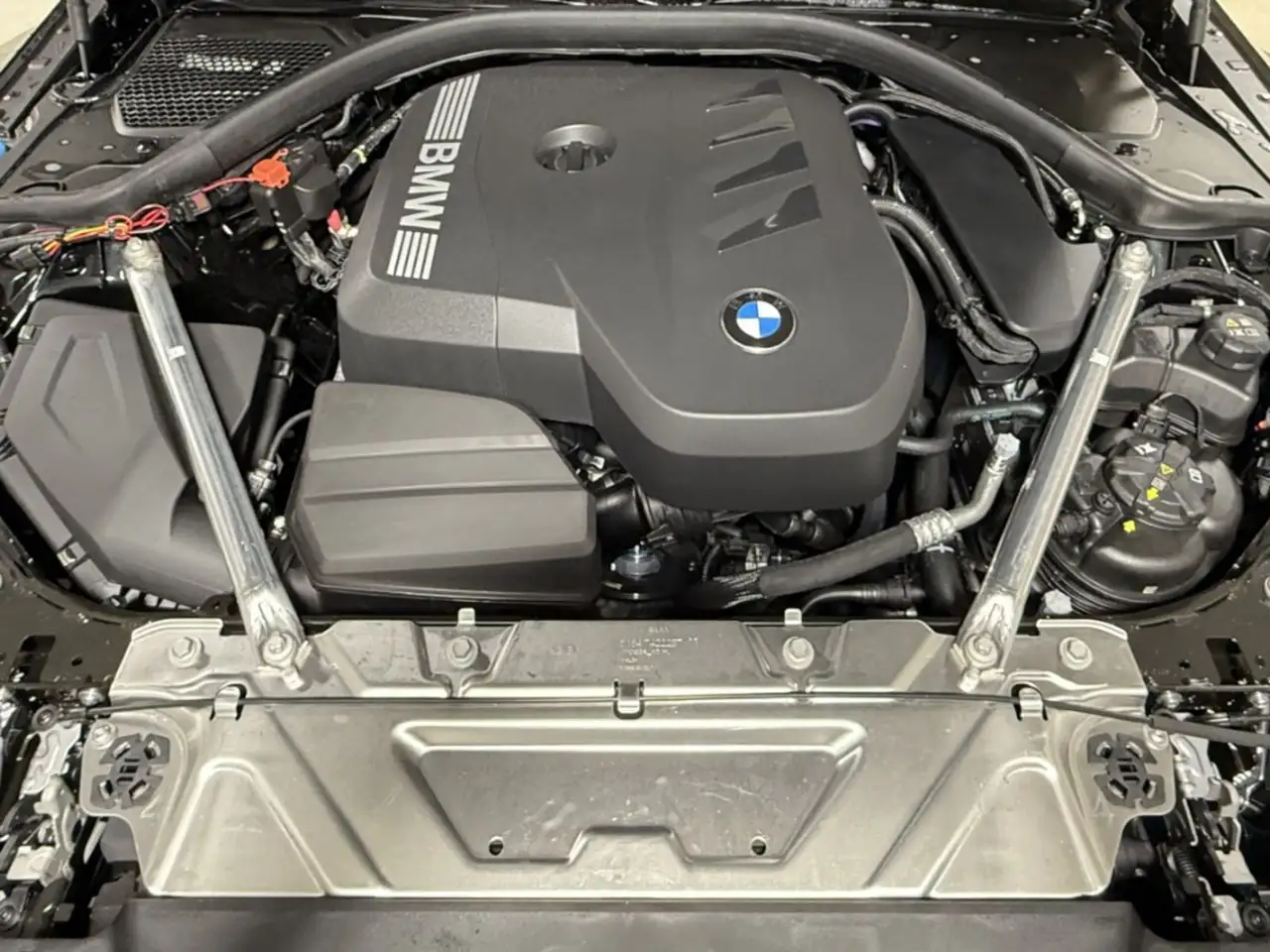 BMW 4 Series photo BMW 4 Series