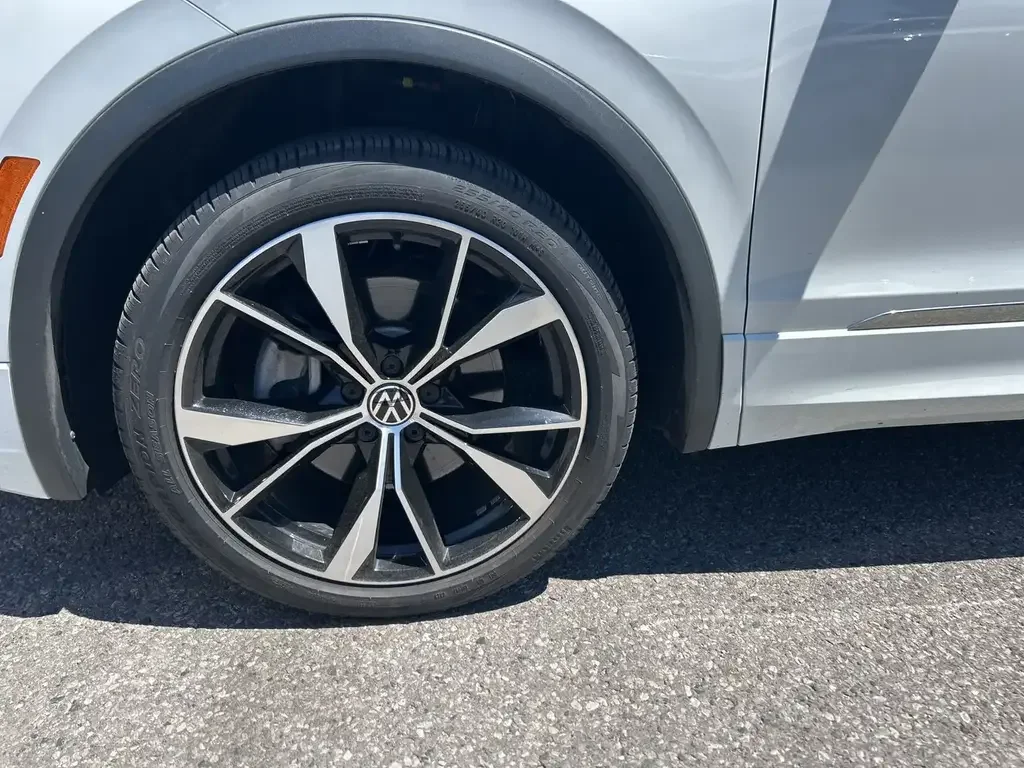 Volkswagen Tiguan снимка Volkswagen Tiguan