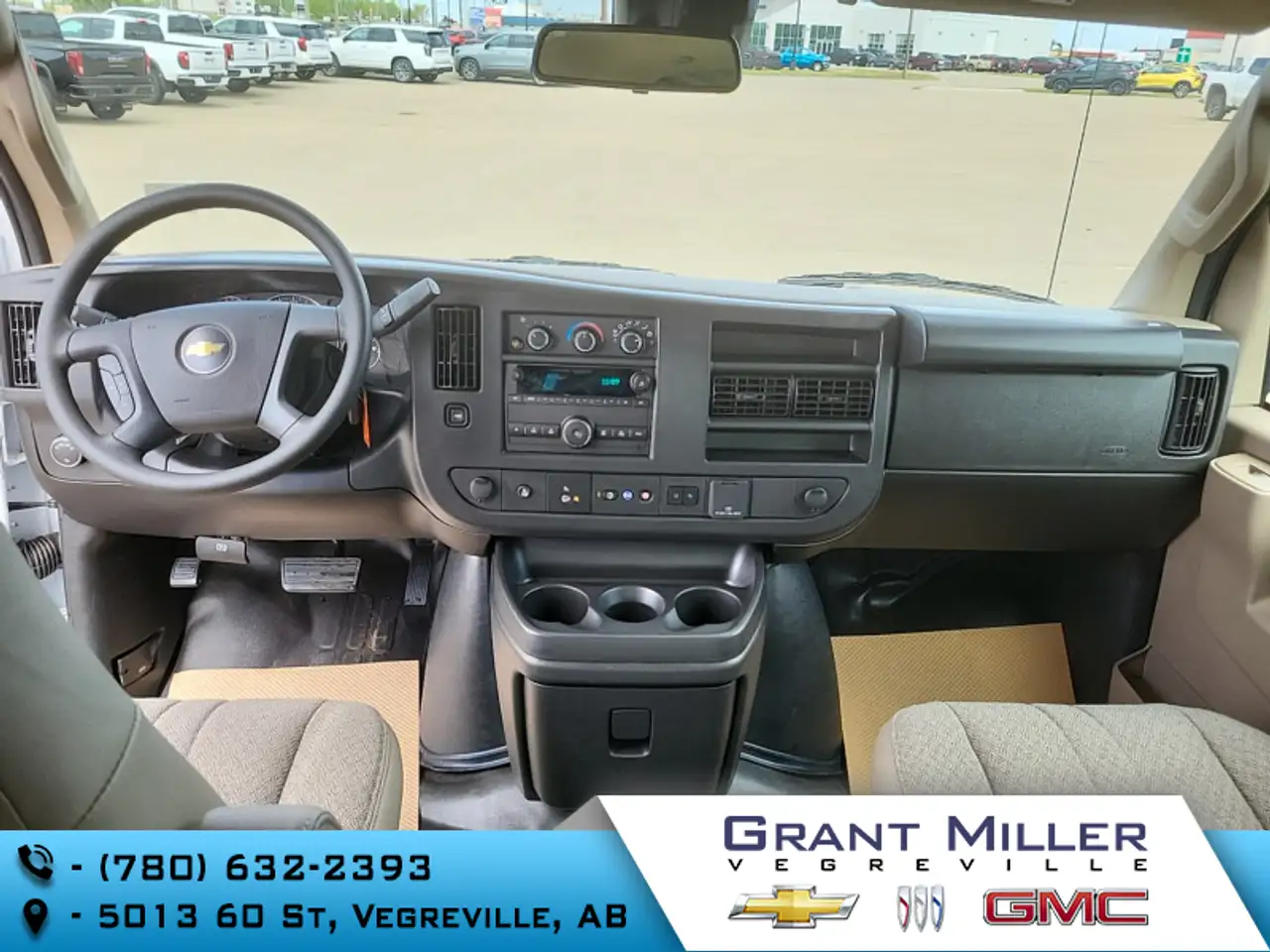 Chevrolet Express 3500 снимка Chevrolet Express 3500
