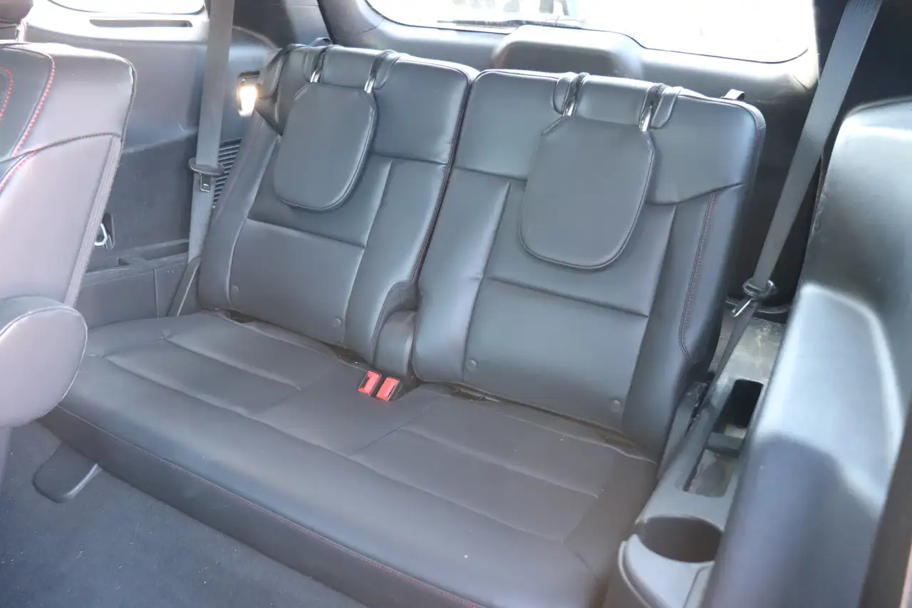 Ford Explorer photo Ford Explorer