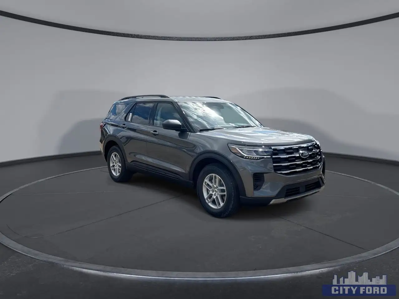 Ford Explorer photo Ford Explorer