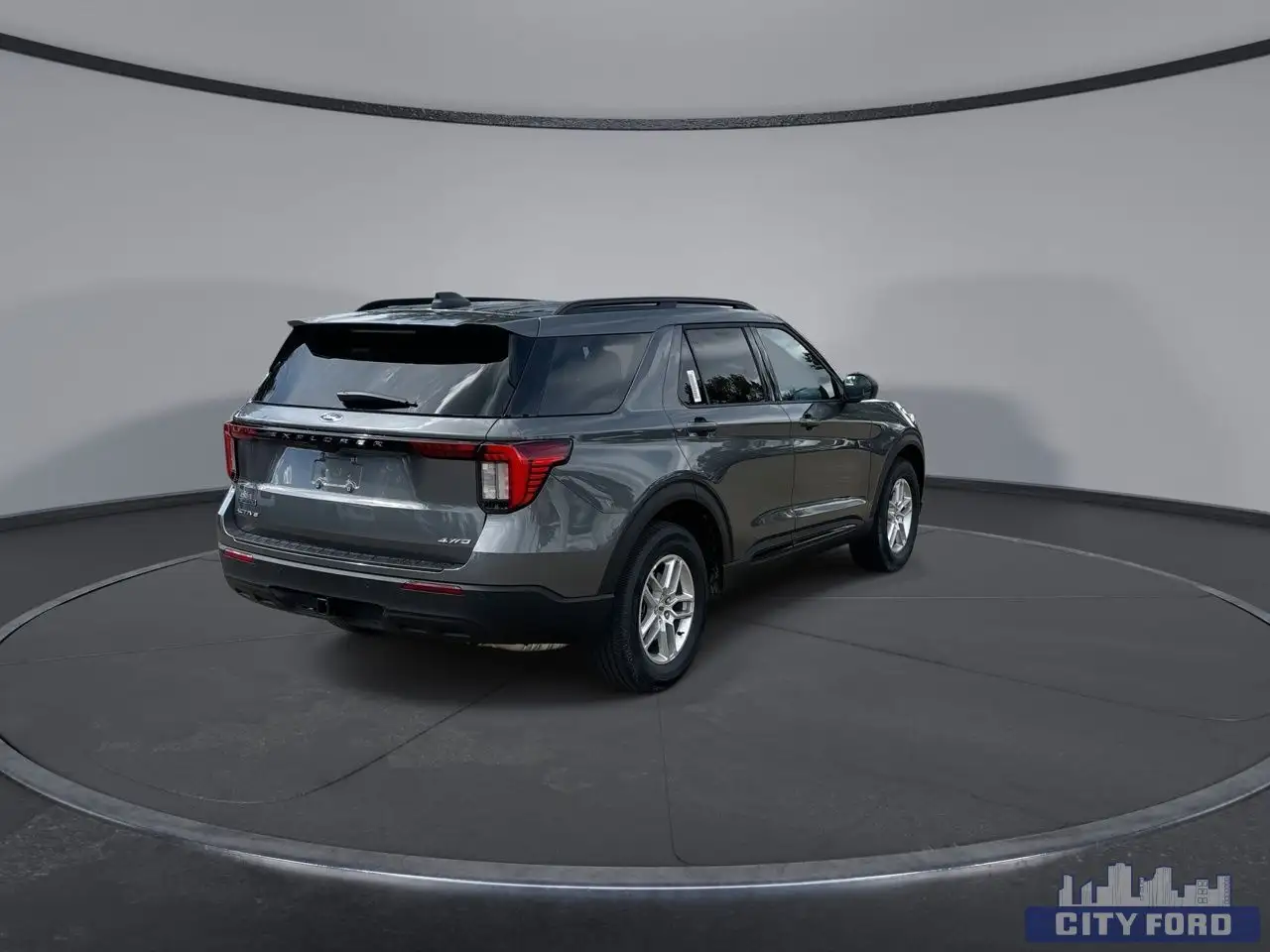 Ford Explorer photo Ford Explorer
