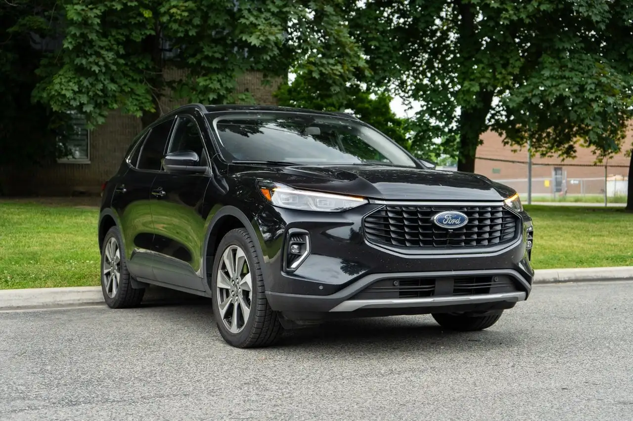 Ford Escape photo Ford Escape