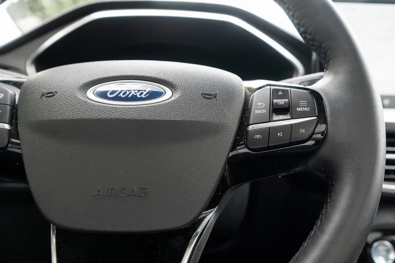 Ford Escape photo Ford Escape