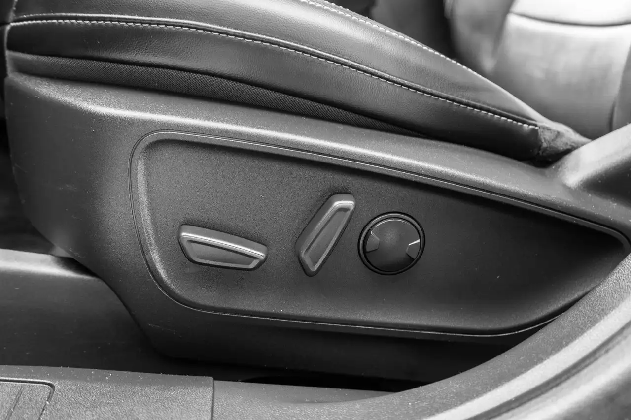 Ford Escape photo Ford Escape
