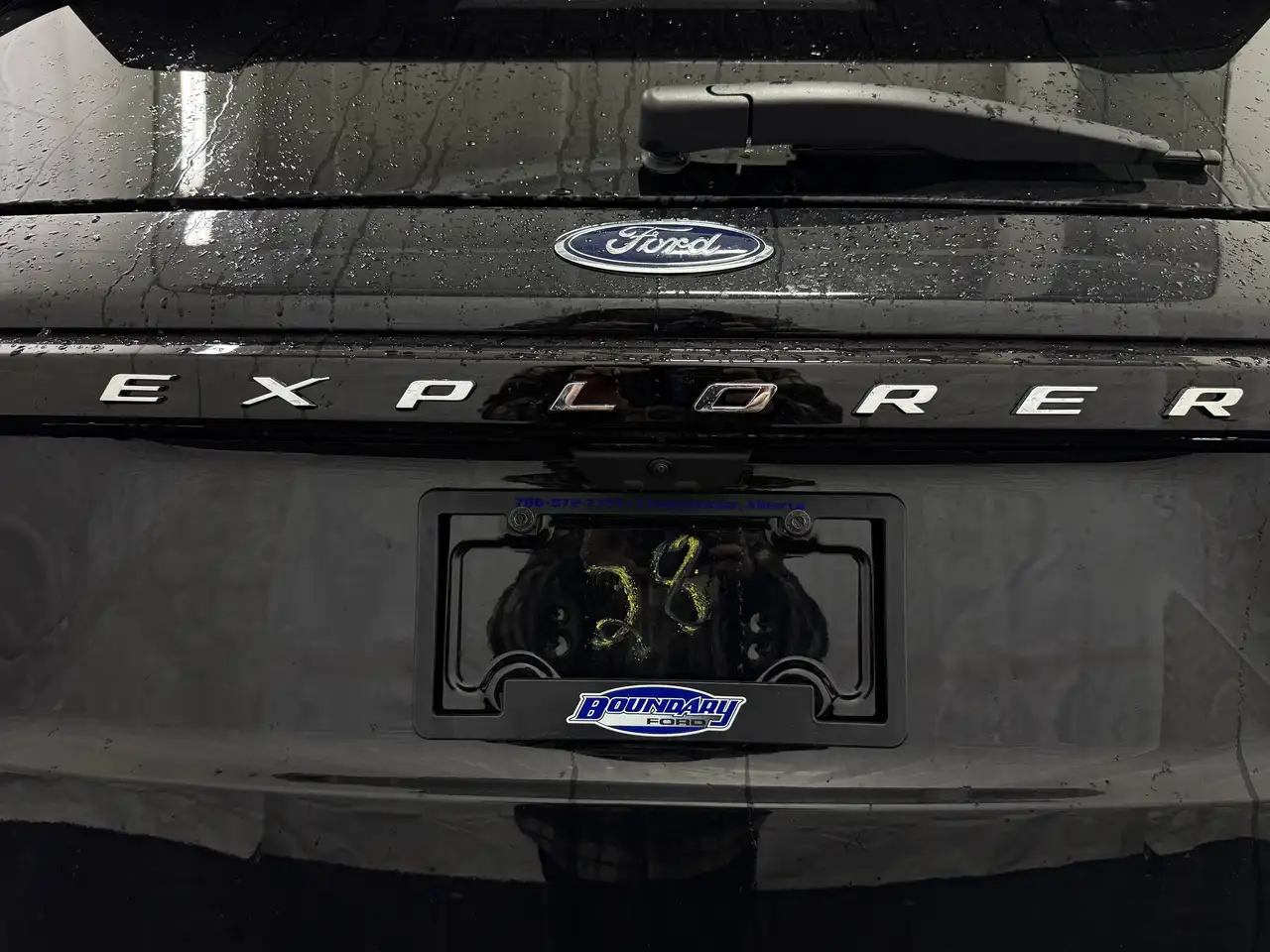 Ford Explorer снимка Ford Explorer