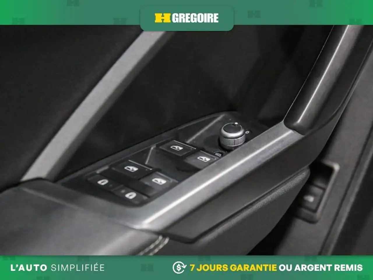 Audi Q3 photo Audi Q3
