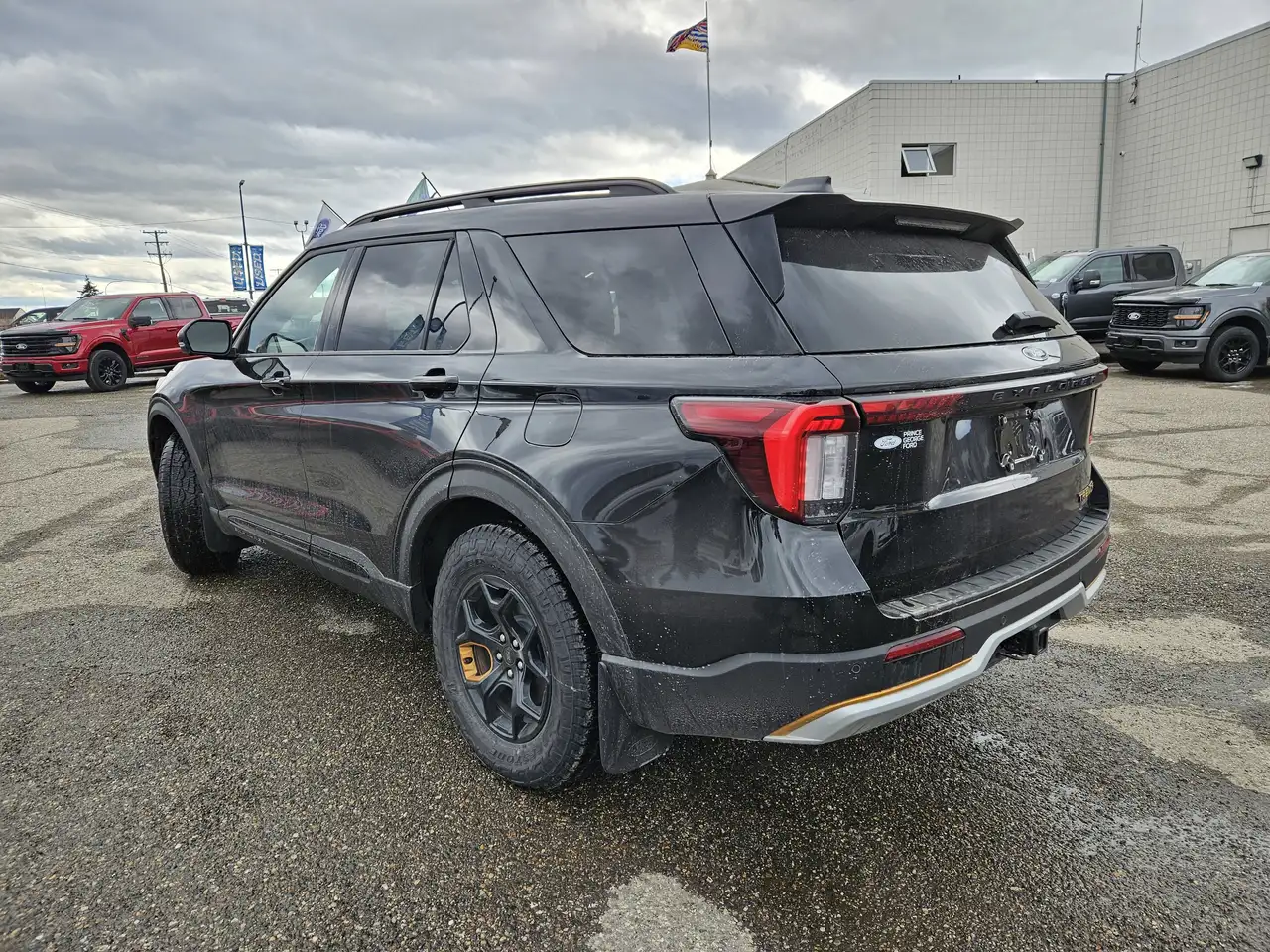 Ford Explorer снимка Ford Explorer