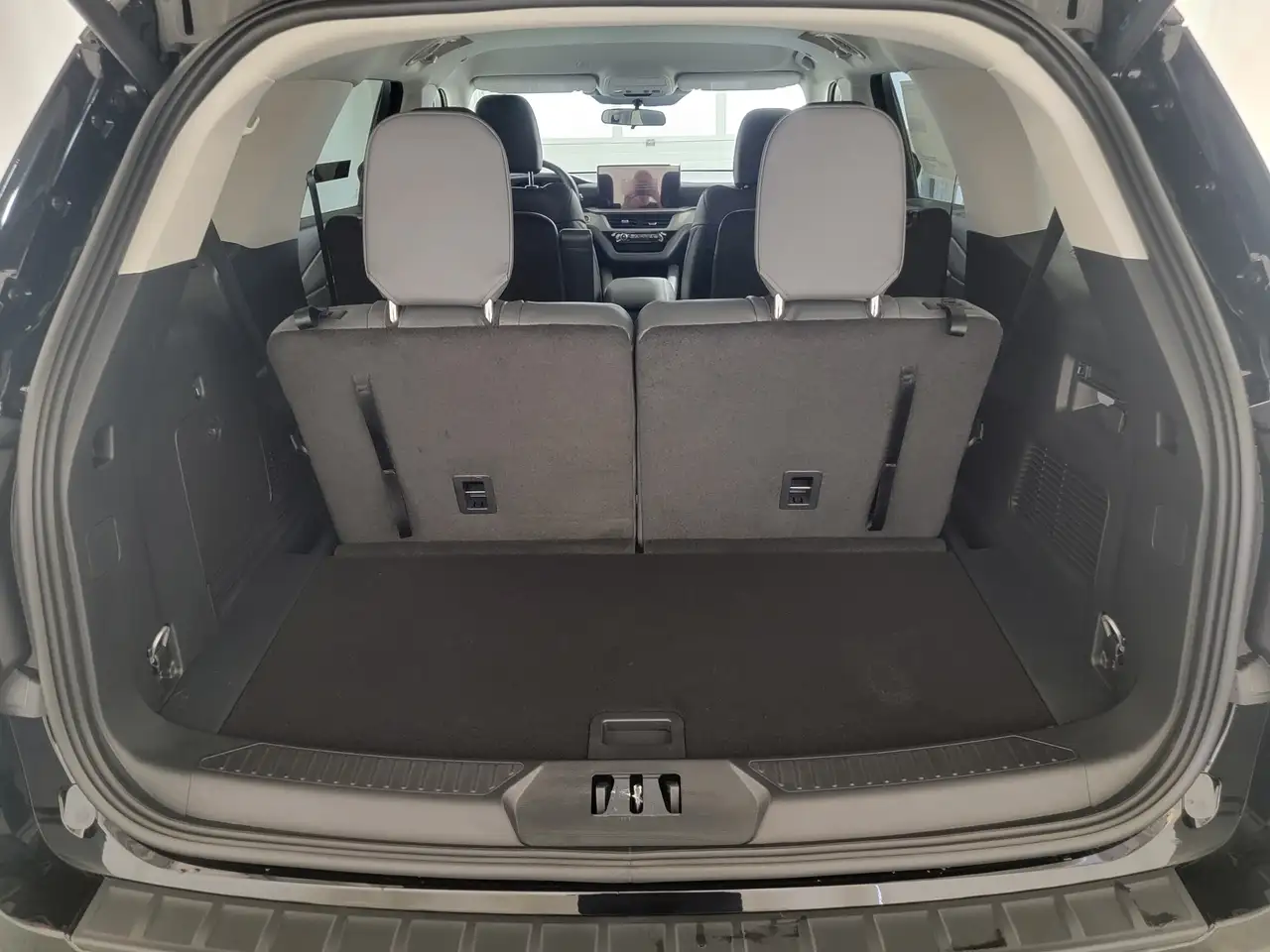 Ford Explorer photo Ford Explorer