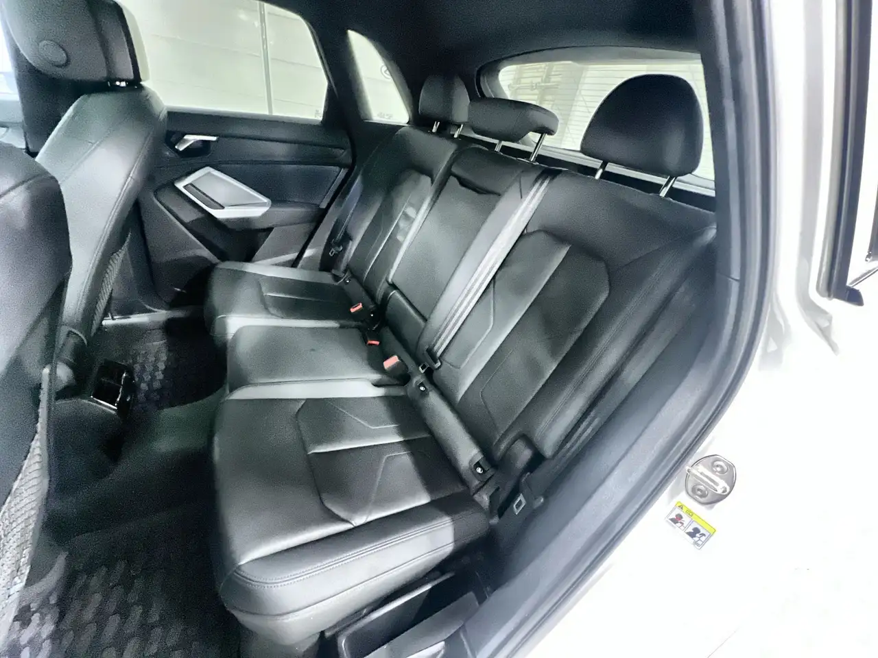 Audi Q3 снимка Audi Q3