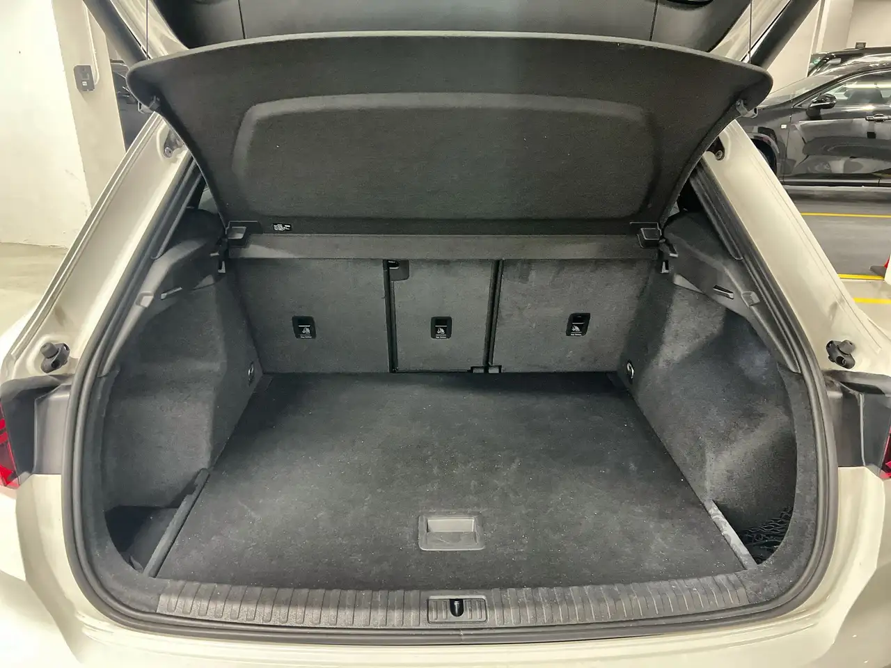 Audi Q3 снимка Audi Q3